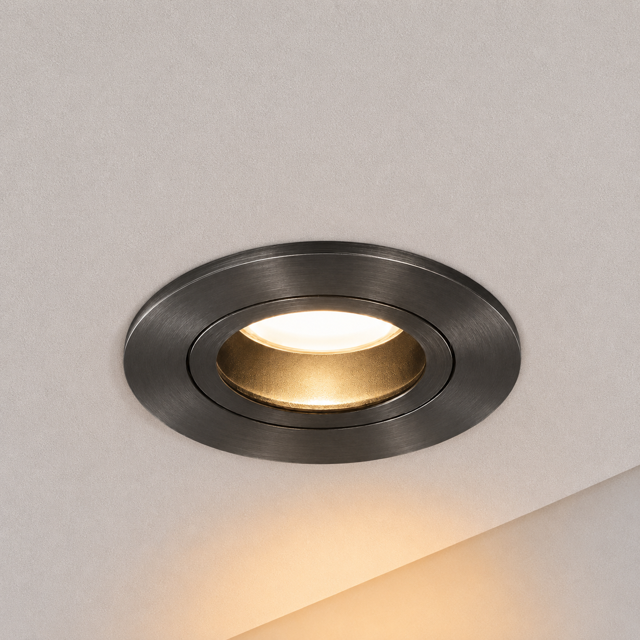 360 Grad schwenkbarer LED Einbaustrahler | Hessle | Weiß | IP65 – wasserdicht