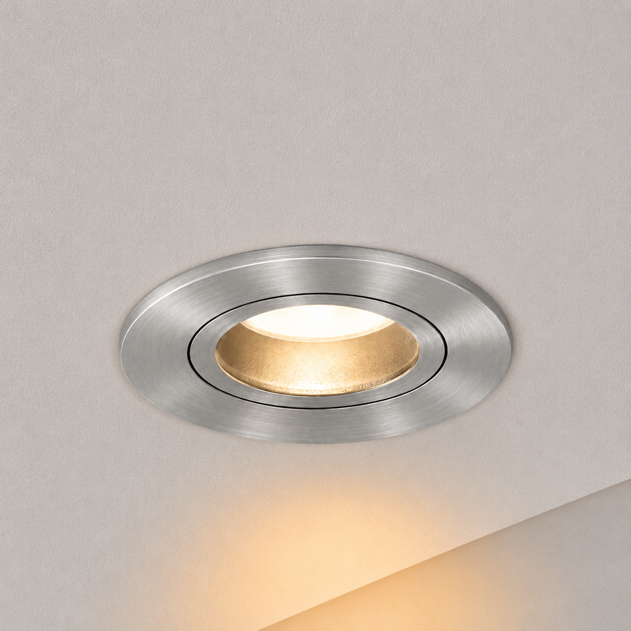 360 Grad schwenkbarer LED Einbaustrahler | Hessle | Weiß | IP65 – wasserdicht