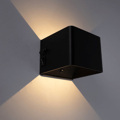 Oplaadbare Accu Wandlamp- 6 Watt - 2700K - IP44 - Accuduur 8 uur - Met Pir Sensor - Outledtl.nl 
